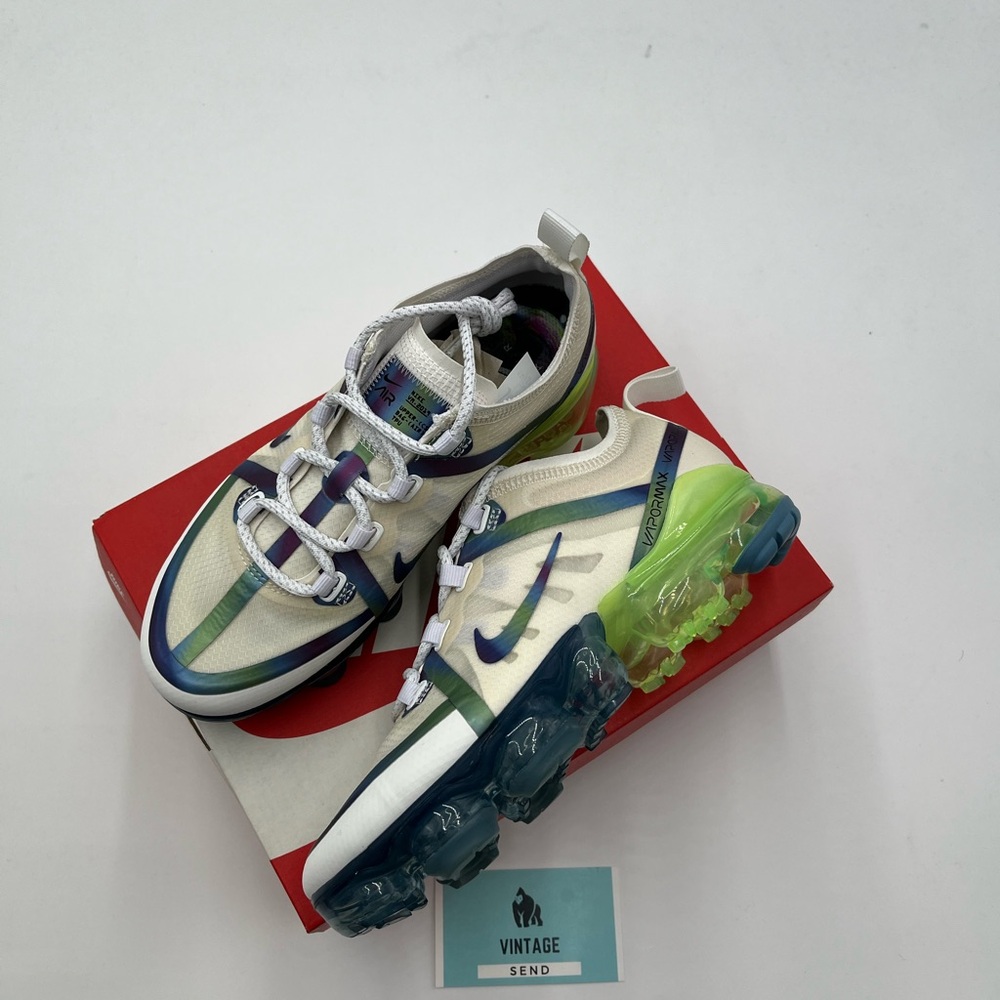 Nike Air VaporMax 2019 Girls Size 4Y Purple Athletic Shoes Sneakers CT9638-100